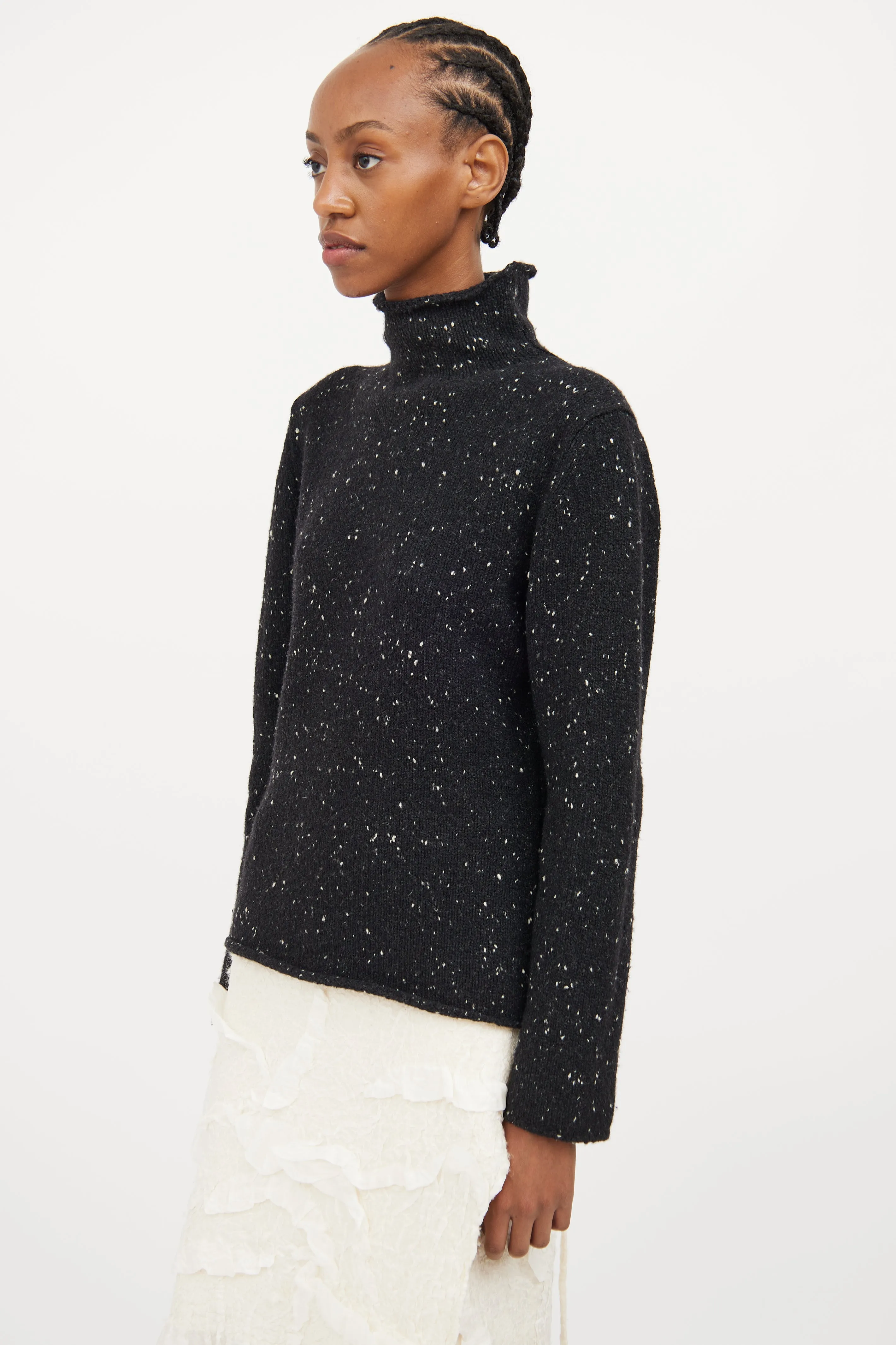 Black Knit Fleck Wool Turtleneck Sweater