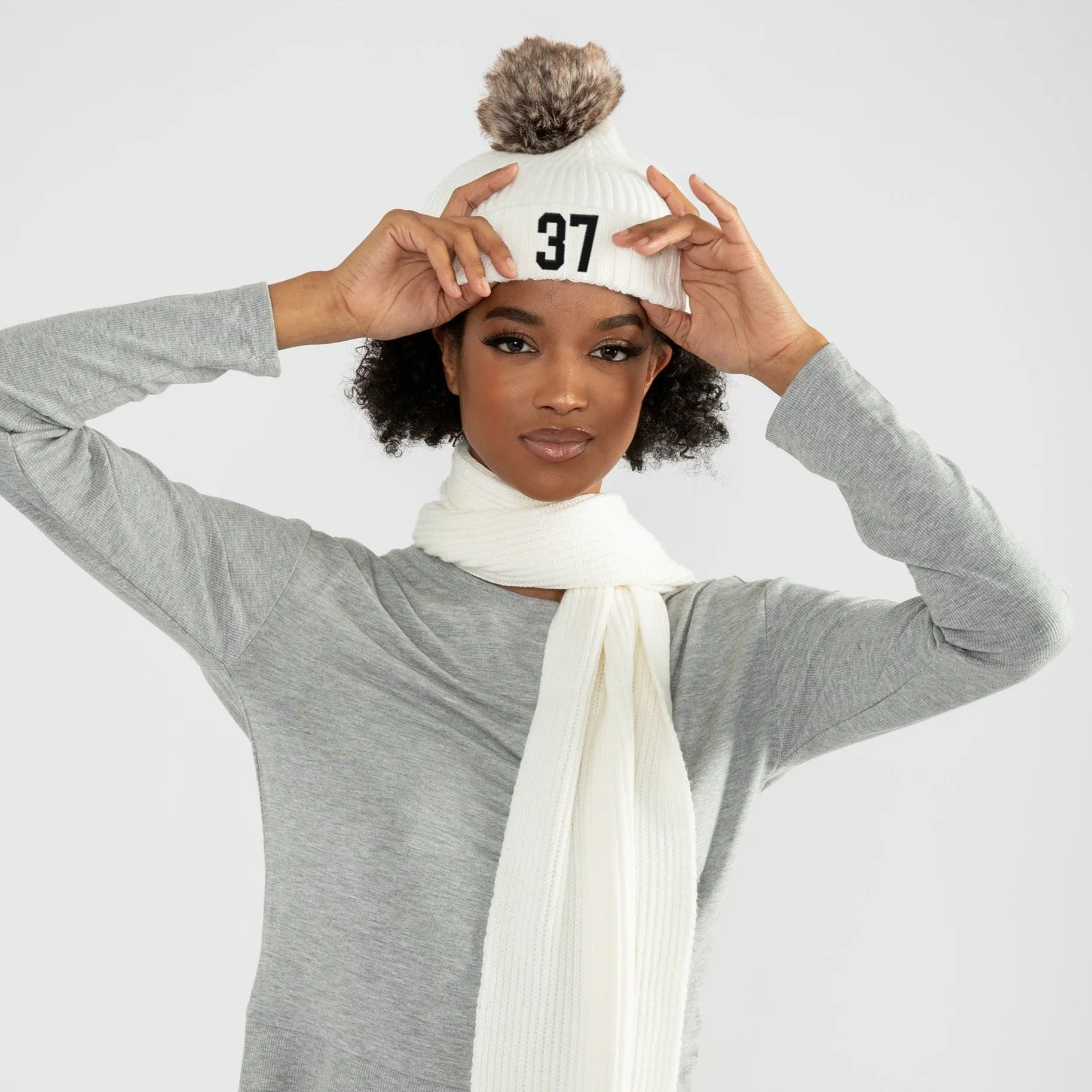 Pom Pom Beanie in White