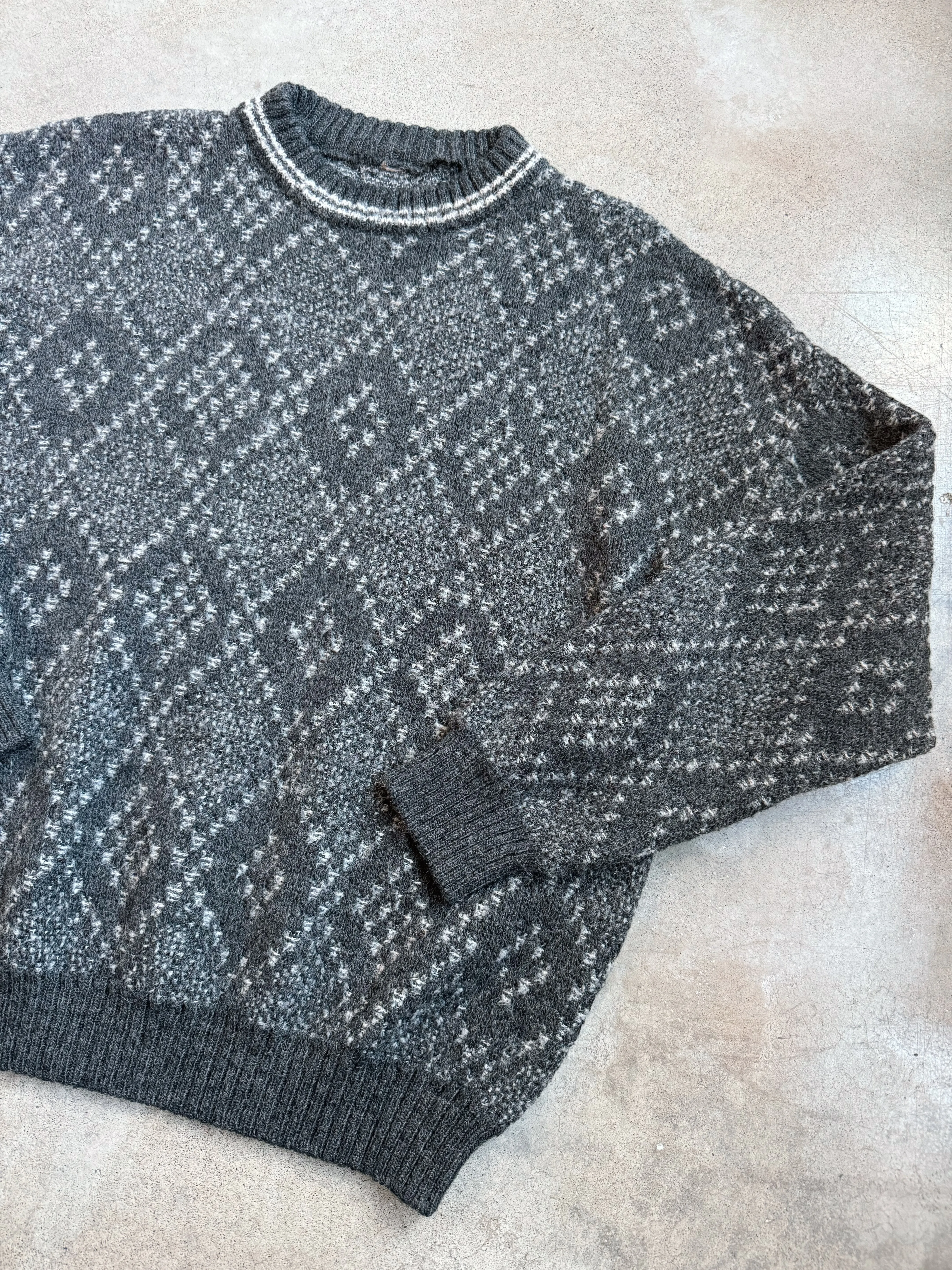 Vintage Grey Diamond Wool Knit Sweater (L/XL)