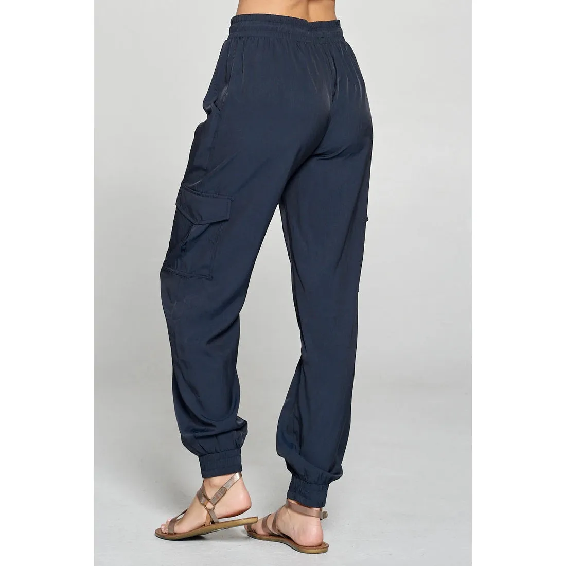 Wimberly Cargo Pants in Navy